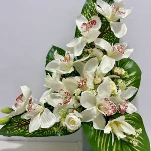 RAMO CYMBIDIUM BLANCO